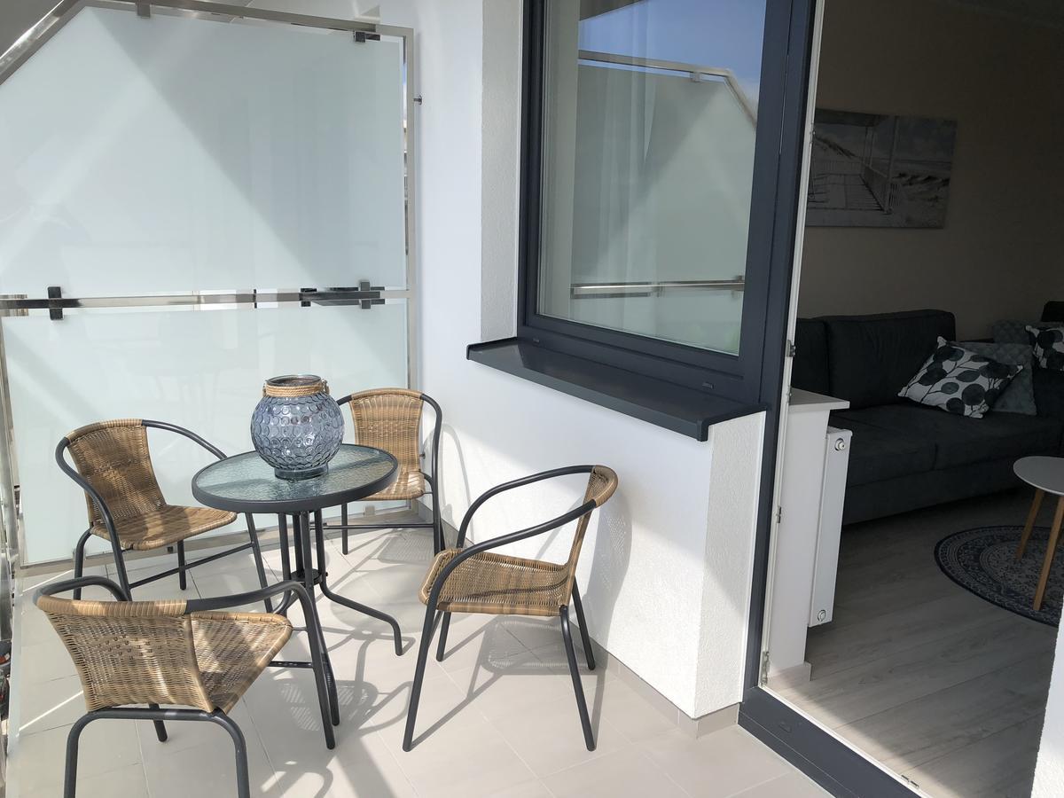 Apartament Superior Pastelowy Przy Plazy Kolobrzeg Exterior photo