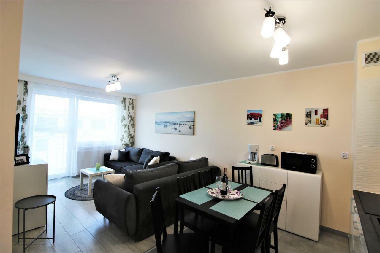 Apartament Superior Pastelowy Przy Plazy Kolobrzeg Exterior photo